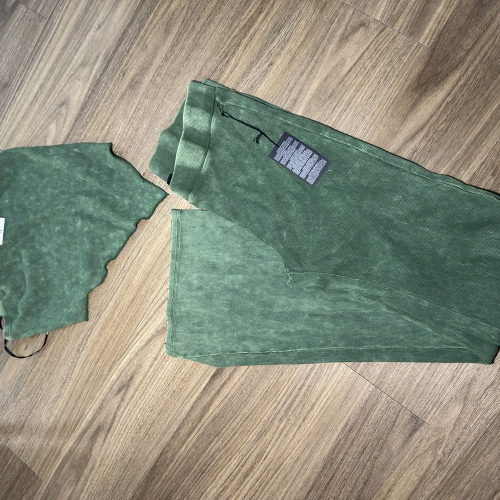 Green Lounge Set